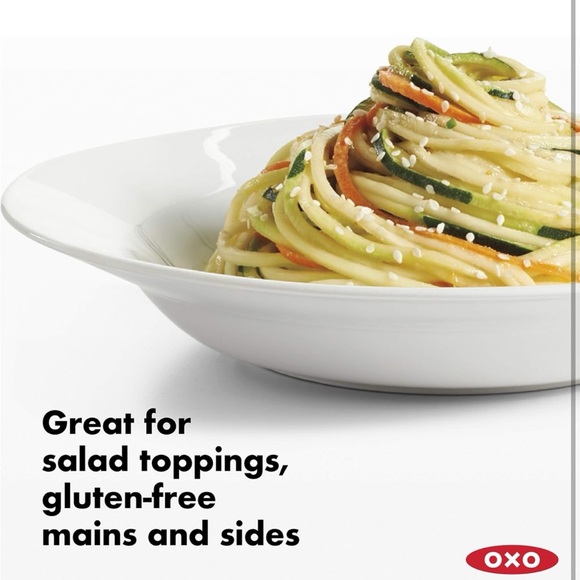 NEW OXO Good Grips Handheld Spiralizer - Picture 12 of 15